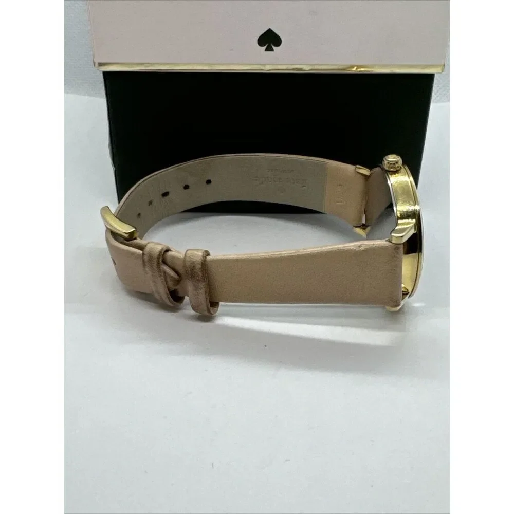 Kate Spade New York Metro 0073 Women's Beige Leather Analog Quartz Watch JNA159